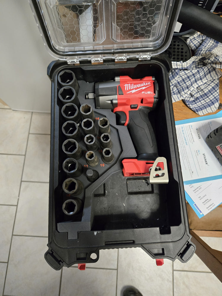 Milwaukee PACKOUT Insert for M18 FUEL Mid-Torque Impact Wrench & 1/2" Socket Set