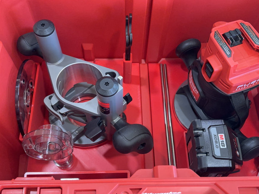 Milwaukee PACKOUT Insert – 2838-20 Router & Plunge Base Storage (48-22-8425) Insert | PACKOUT Too...