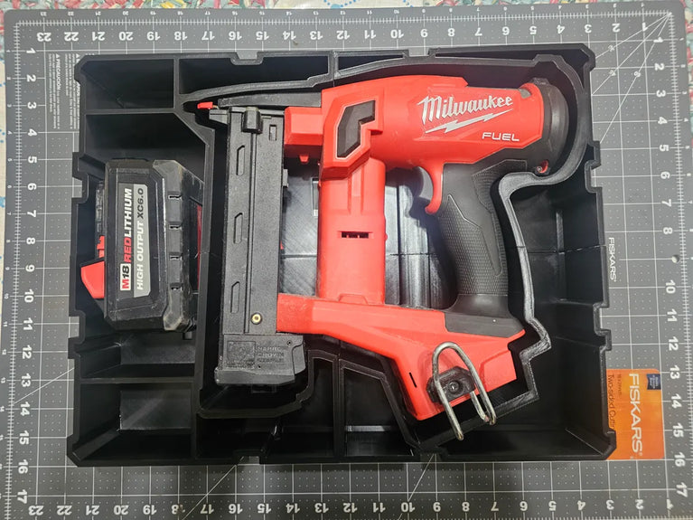 Milwaukee PACKOUT M18 Crown Stapler Drawer Insert