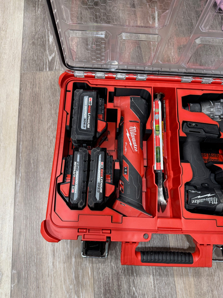 Milwaukee PACKOUT M18 Multitool and Battery Battery Holder