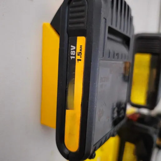 DeWalt 3x Rechargeable Battery Holder
