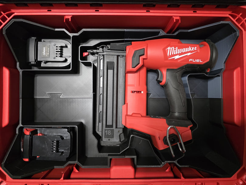 Milwaukee PACKOUT Medium Tool Box 48 - 22 - 8424 M18 Fuel 18 Gauge Brad Nailer Insert