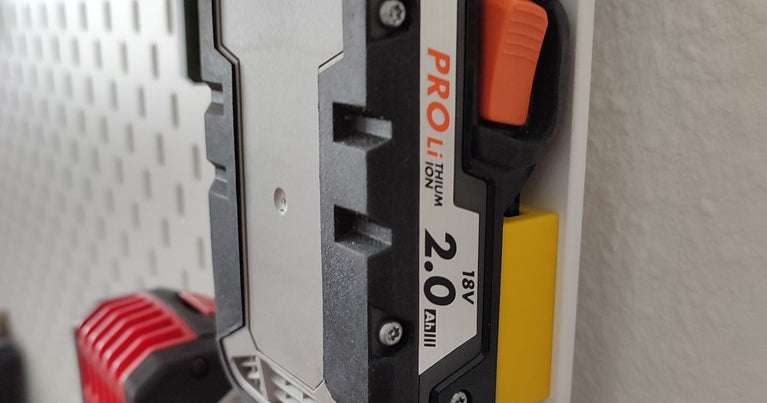 AEG 18V Pro Lithium-Ion Skadis Battery Mount