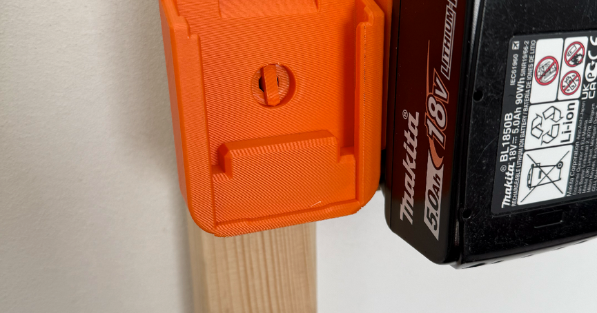 Makita LXT Battery Holder for Multiboard